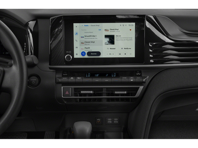 2025 Toyota Camry Hybrid LE