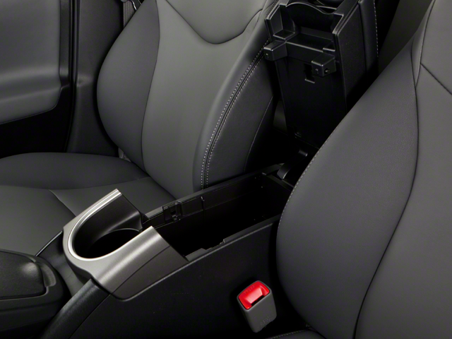2012 Toyota Prius Plug-In 5dr HB (Natl)