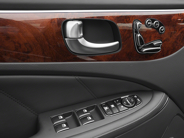 2014 Hyundai EQUUS Signature