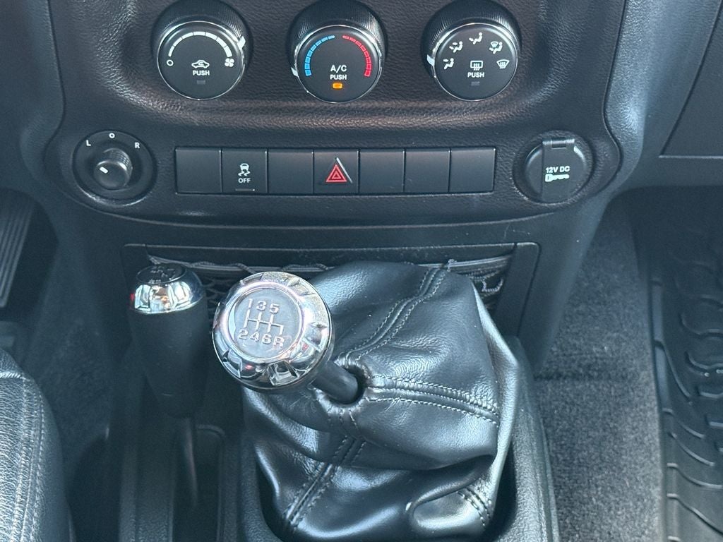 2017 Jeep Wrangler Sport