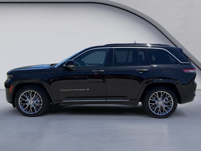 2025 Jeep Grand Cherokee Summit