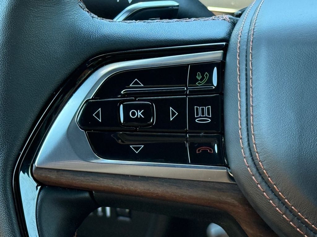 2025 Jeep Grand Cherokee Summit