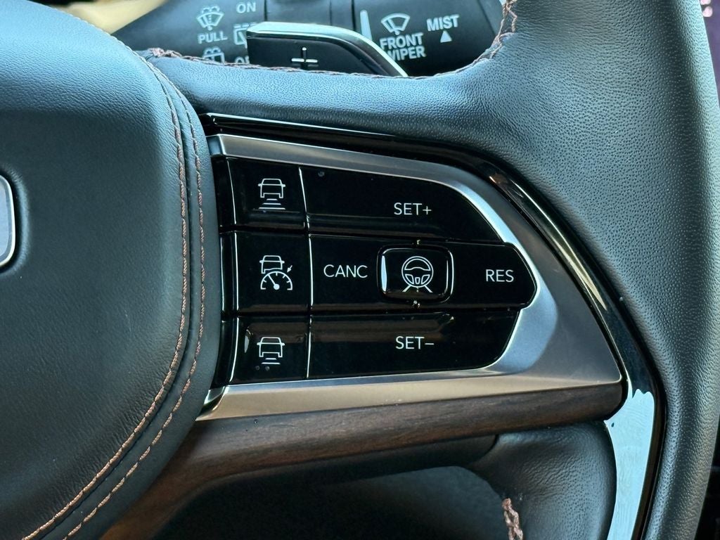 2025 Jeep Grand Cherokee Summit