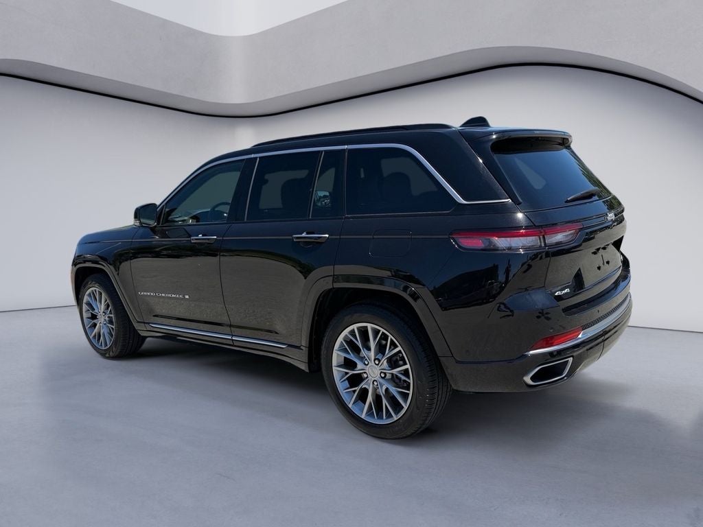 2025 Jeep Grand Cherokee Summit