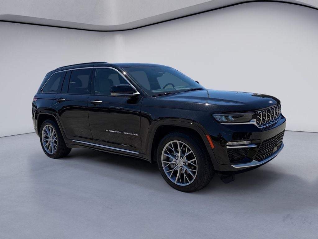2025 Jeep Grand Cherokee Summit