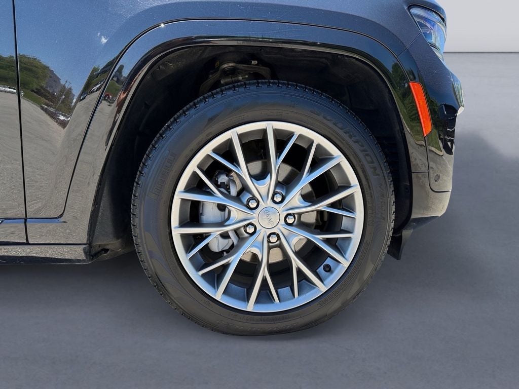 2025 Jeep Grand Cherokee Summit