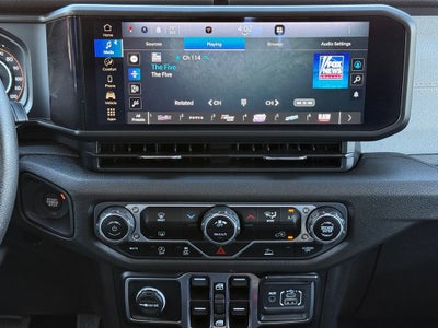 2025 Jeep Gladiator Nighthawk