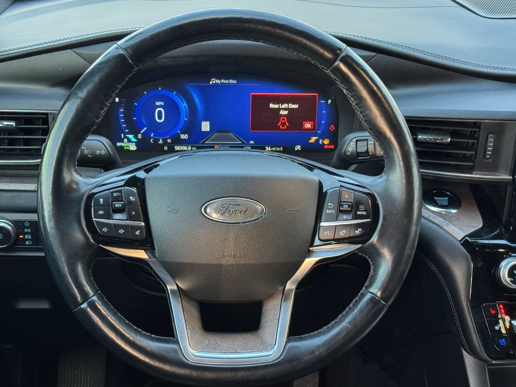 2022 Ford Explorer Platinum