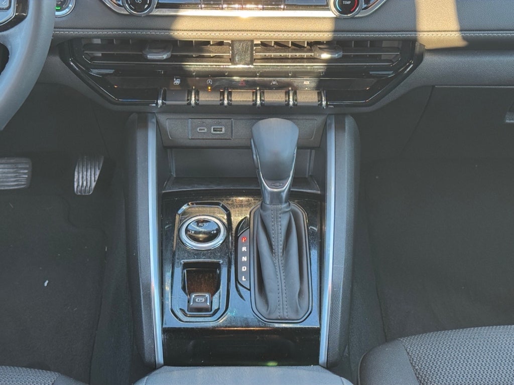 2024 Chevrolet Colorado 4WD LT