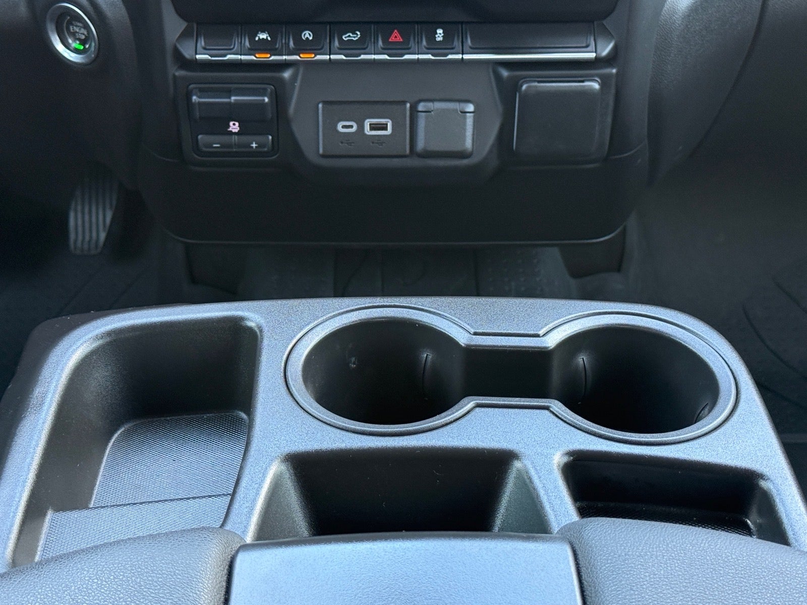 2023 Chevrolet Silverado Custom