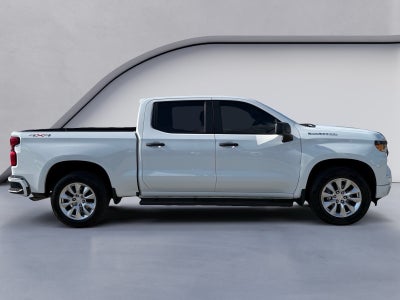 2023 Chevrolet Silverado Custom
