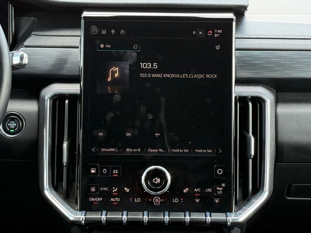 2025 GMC Acadia AWD Elevation