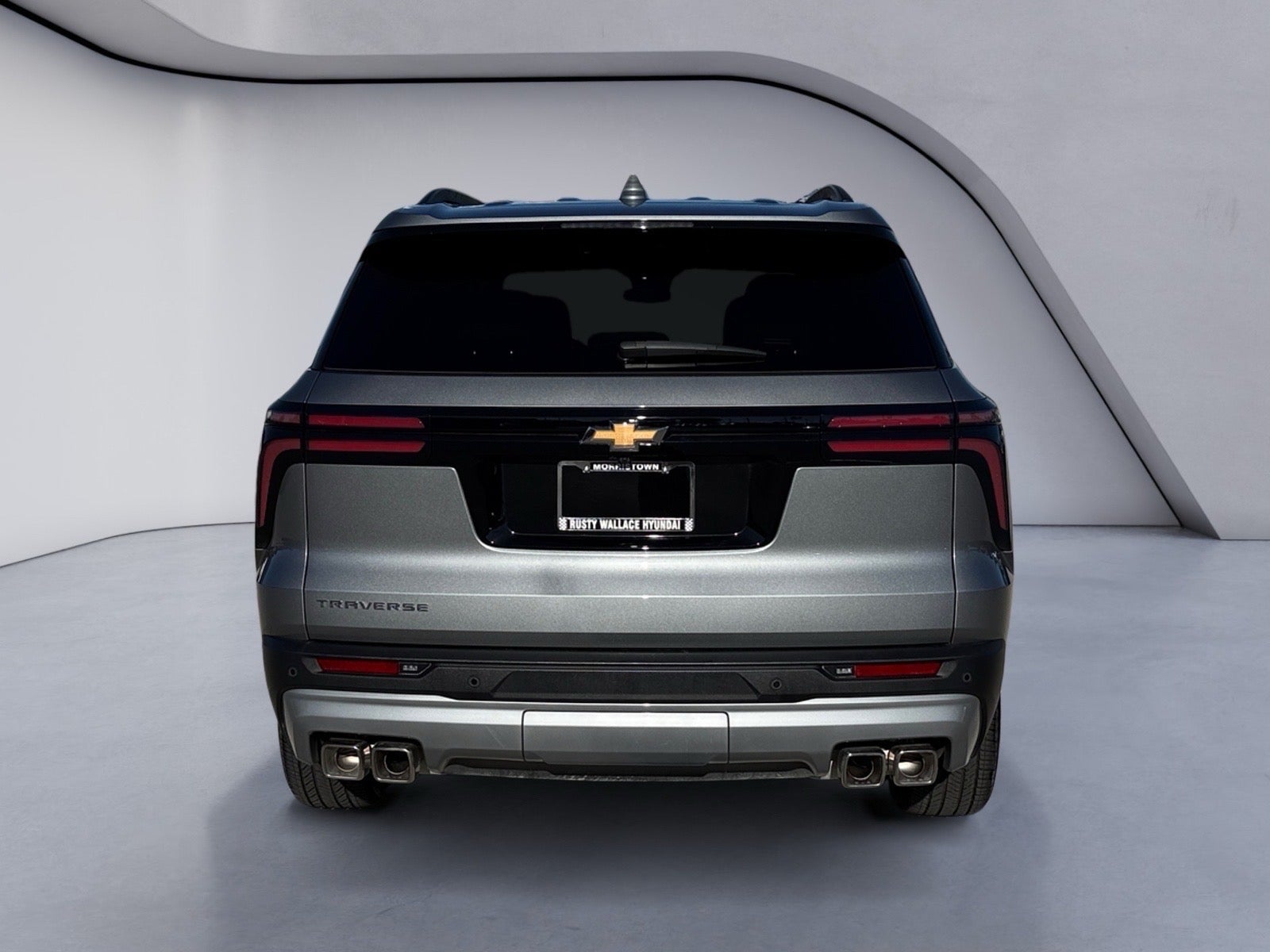 2026 Chevrolet Traverse FWD LT