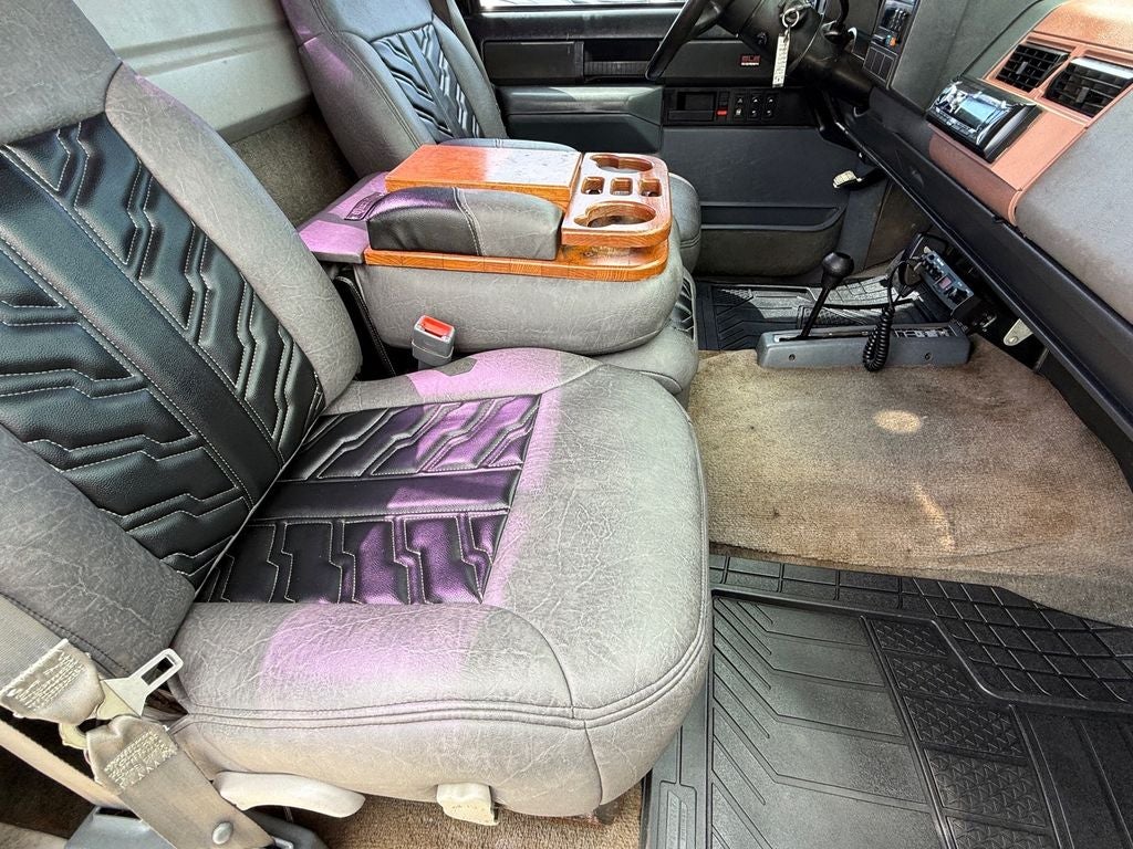 1989 GMC Sierra Sportside 117.5" 4WD
