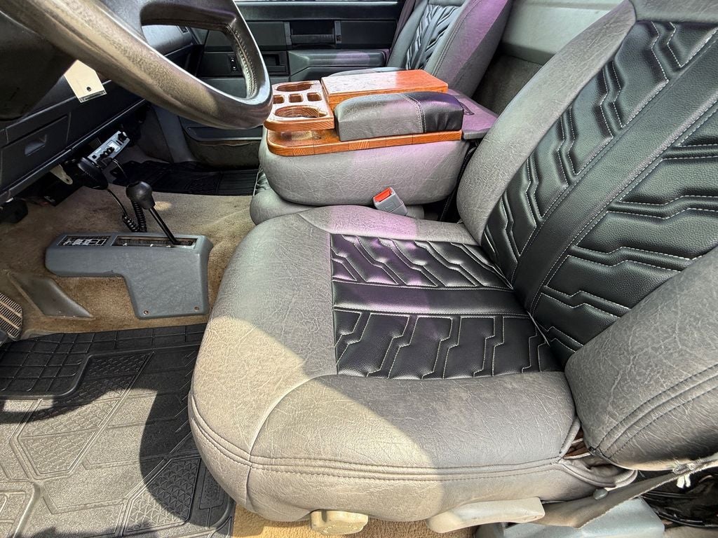 1989 GMC Sierra Sportside 117.5" 4WD