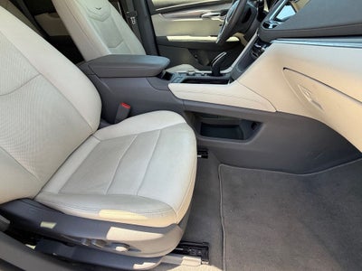 2023 Cadillac XT5 FWD Premium Luxury