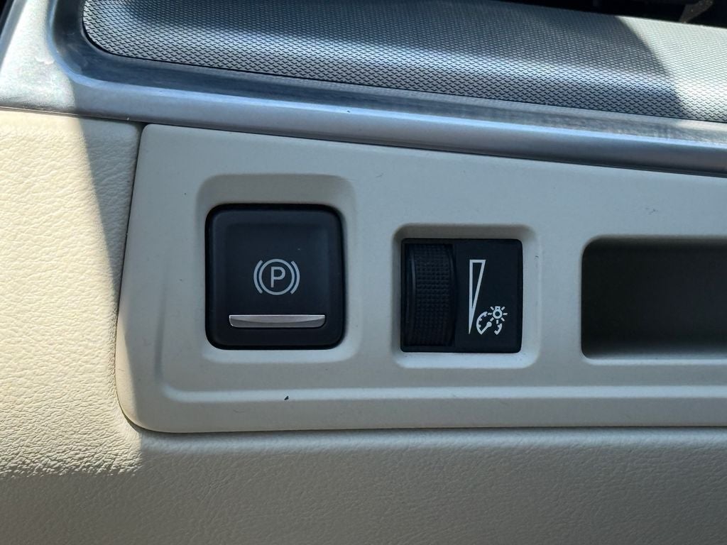 2023 Cadillac XT5 FWD Premium Luxury