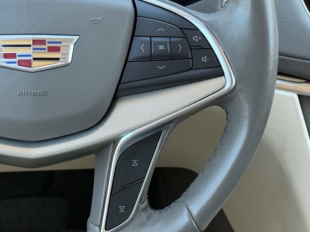 2023 Cadillac XT5 FWD Premium Luxury