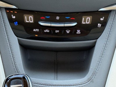 2023 Cadillac XT5 FWD Premium Luxury