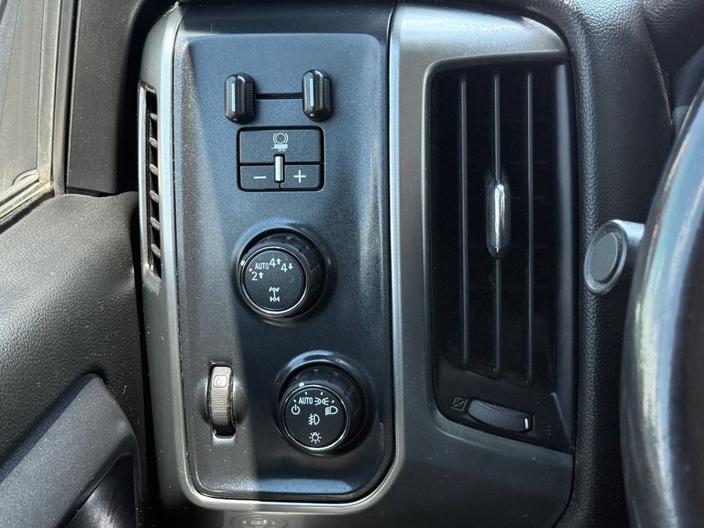 2018 Chevrolet Silverado LT