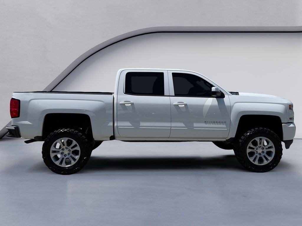 2018 Chevrolet Silverado LT