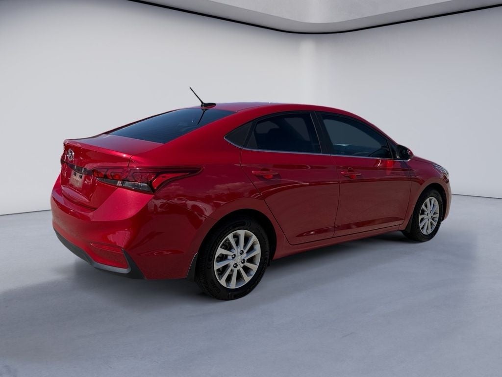 2022 Hyundai ACCENT SEL
