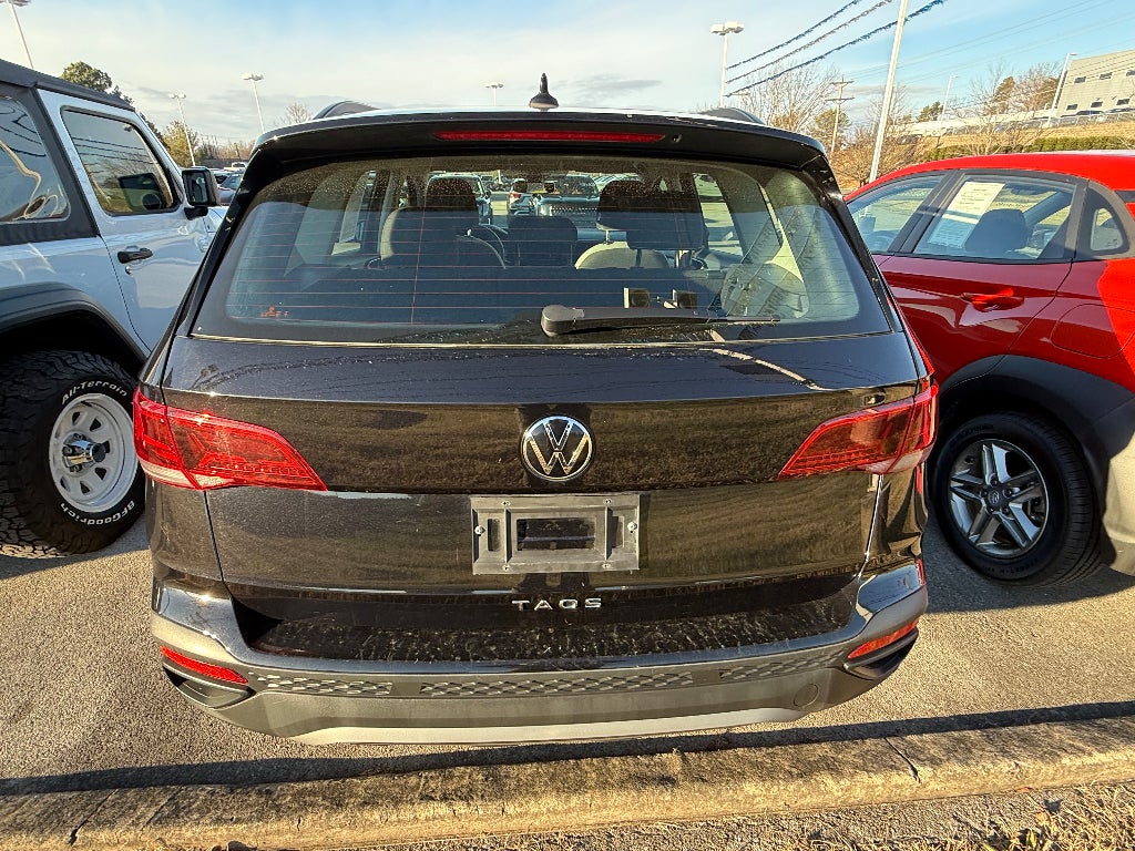 2024 Volkswagen Taos S