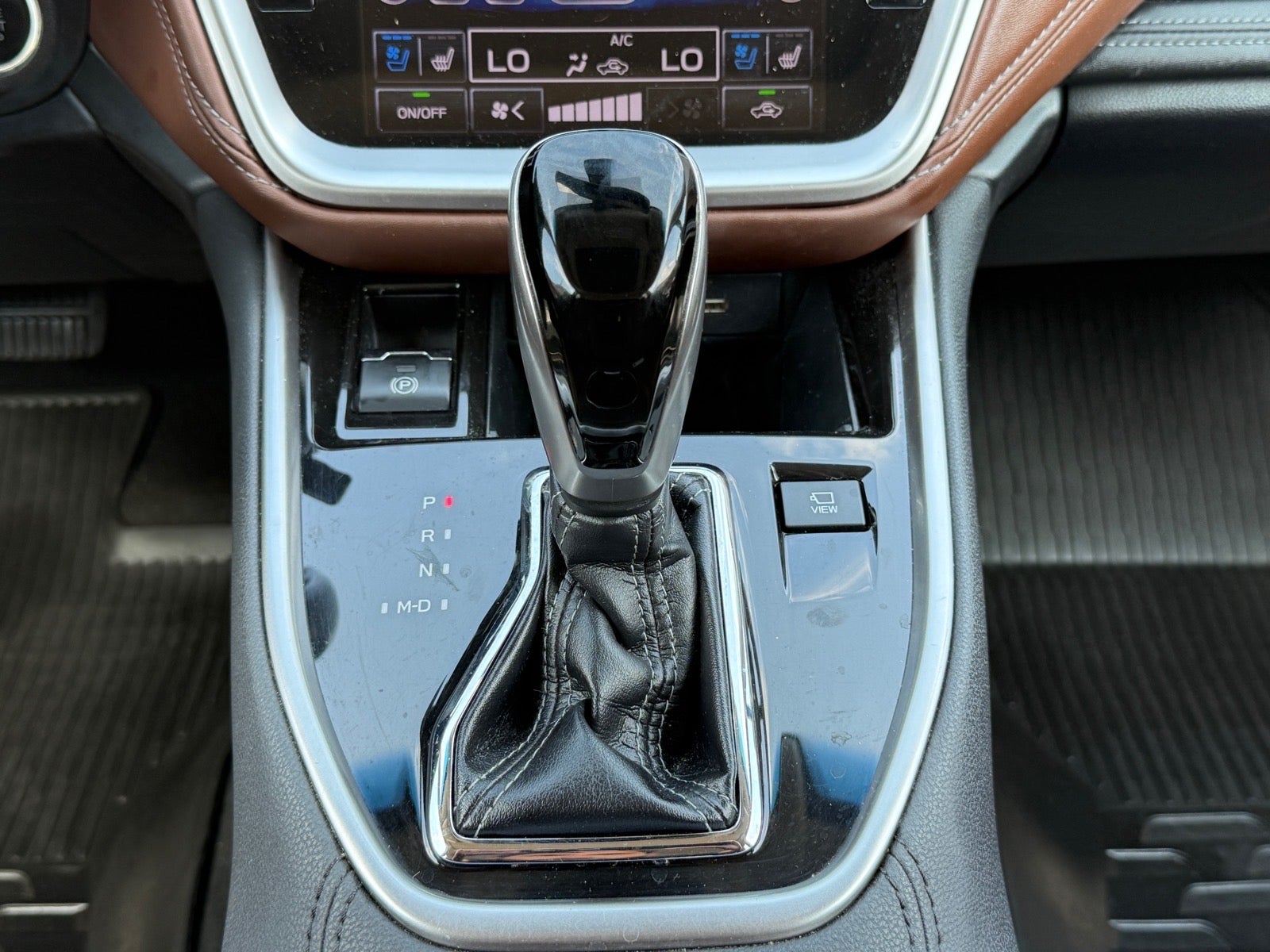 2020 Subaru Outback Touring XT