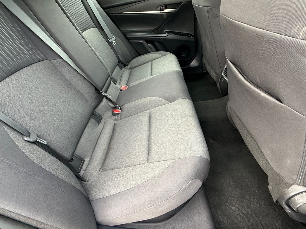 2025 Toyota Camry Hybrid LE