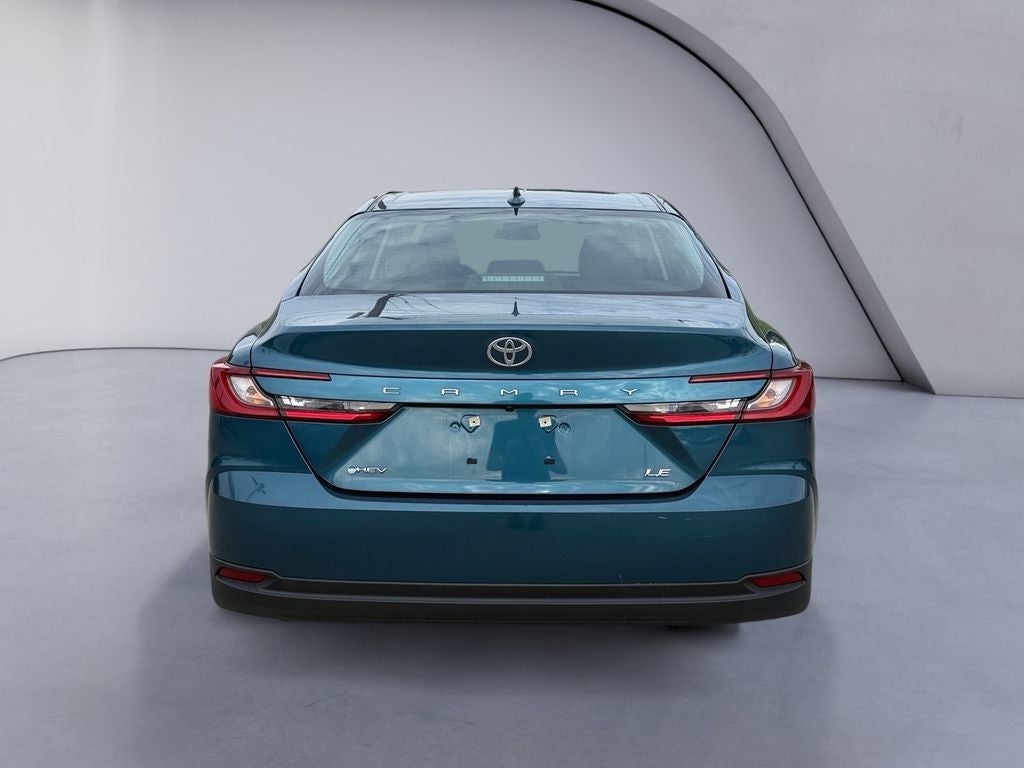 2025 Toyota Camry Hybrid LE