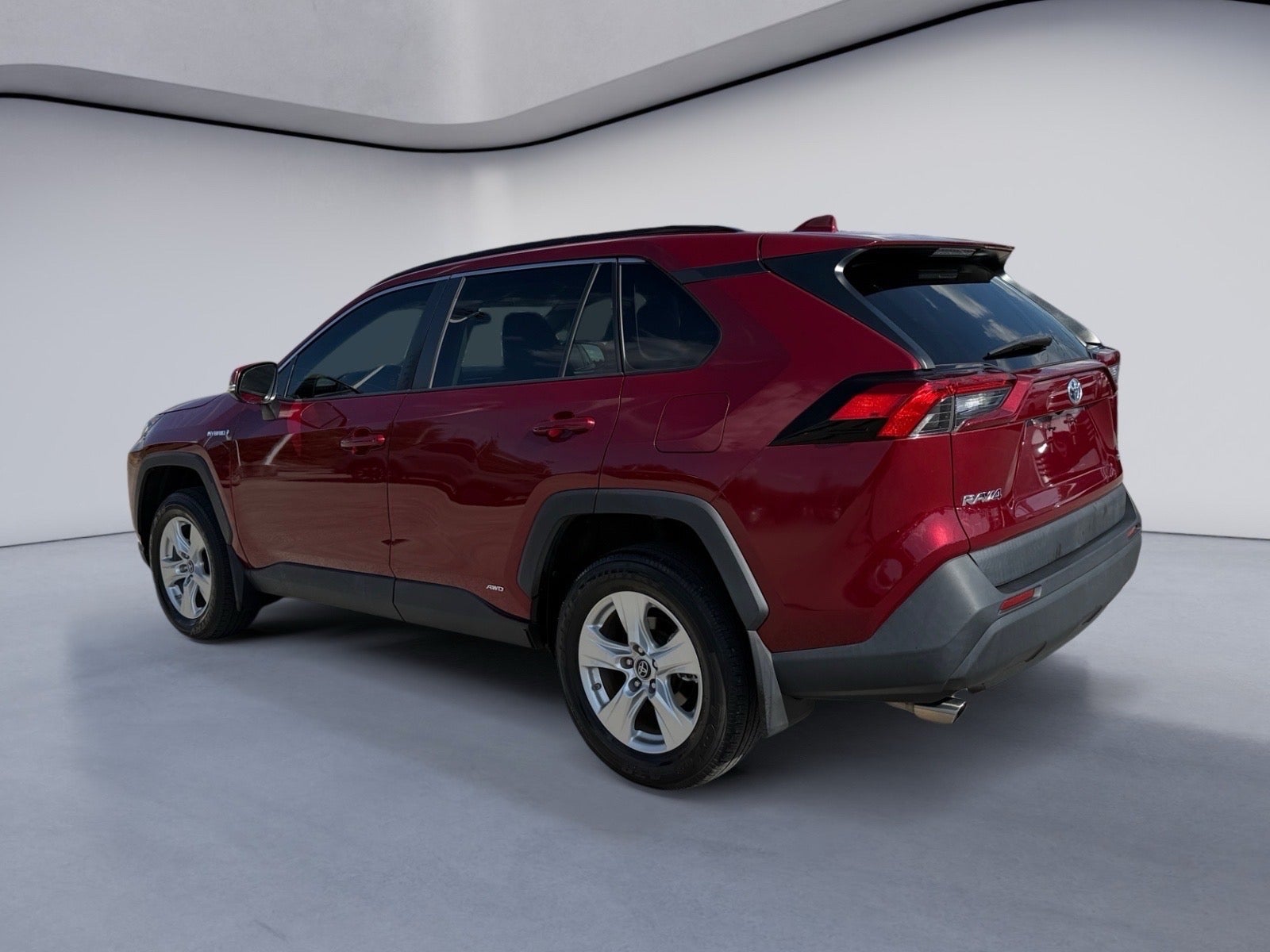 2020 Toyota RAV4 Hybrid LE