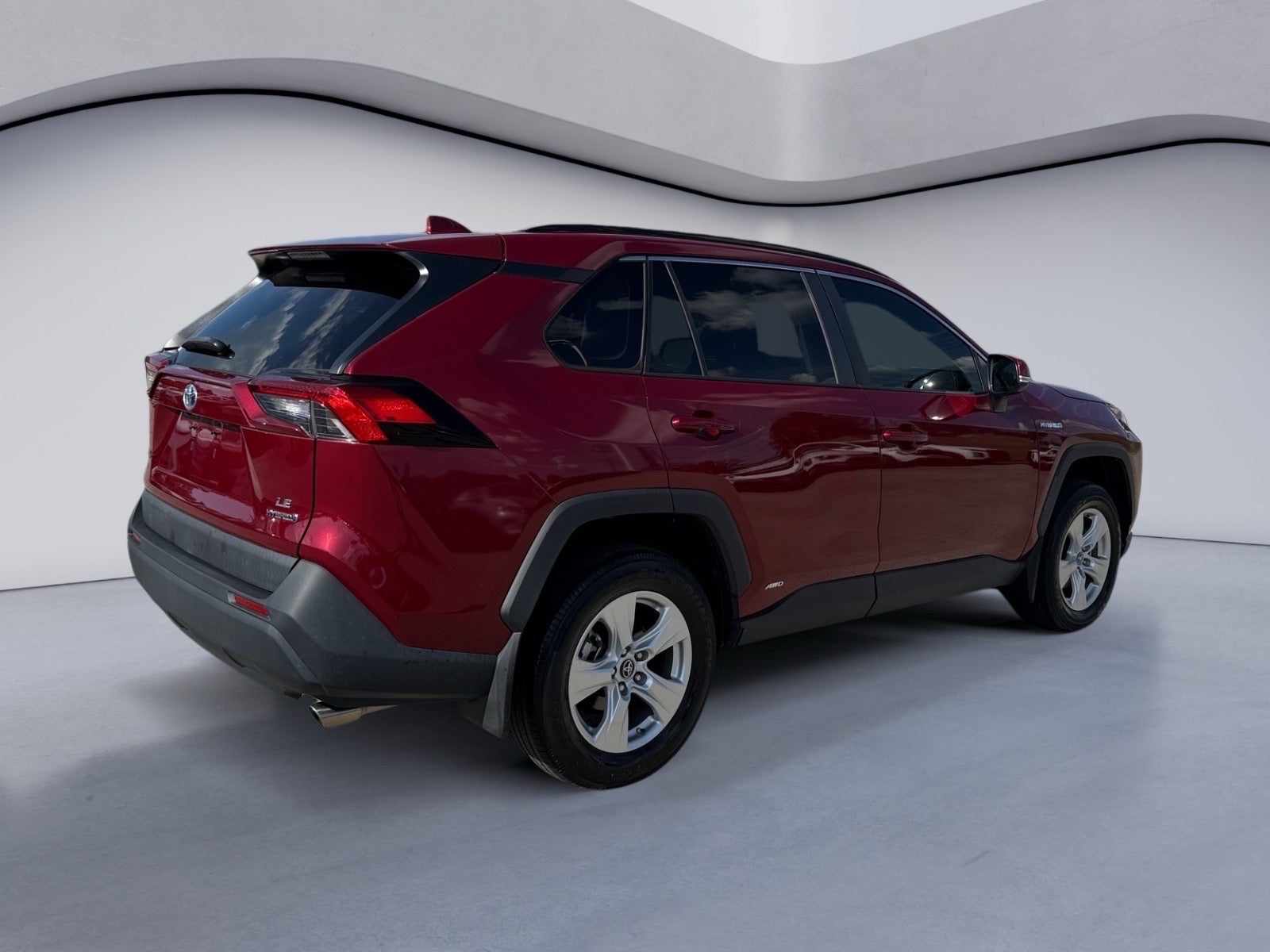 2020 Toyota RAV4 Hybrid LE