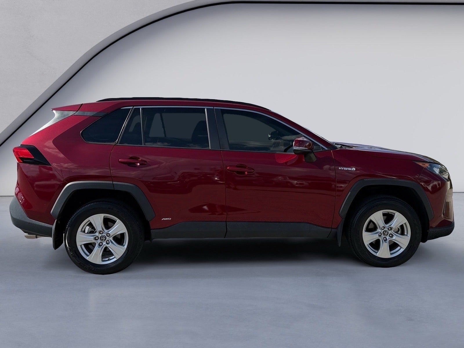 2020 Toyota RAV4 Hybrid LE