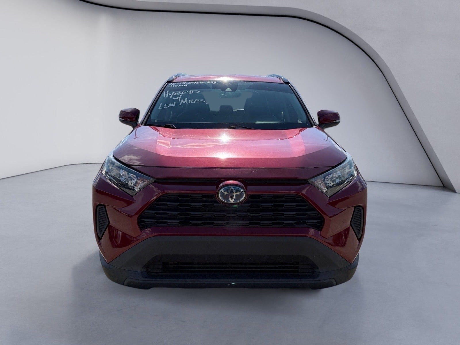 2020 Toyota RAV4 Hybrid LE