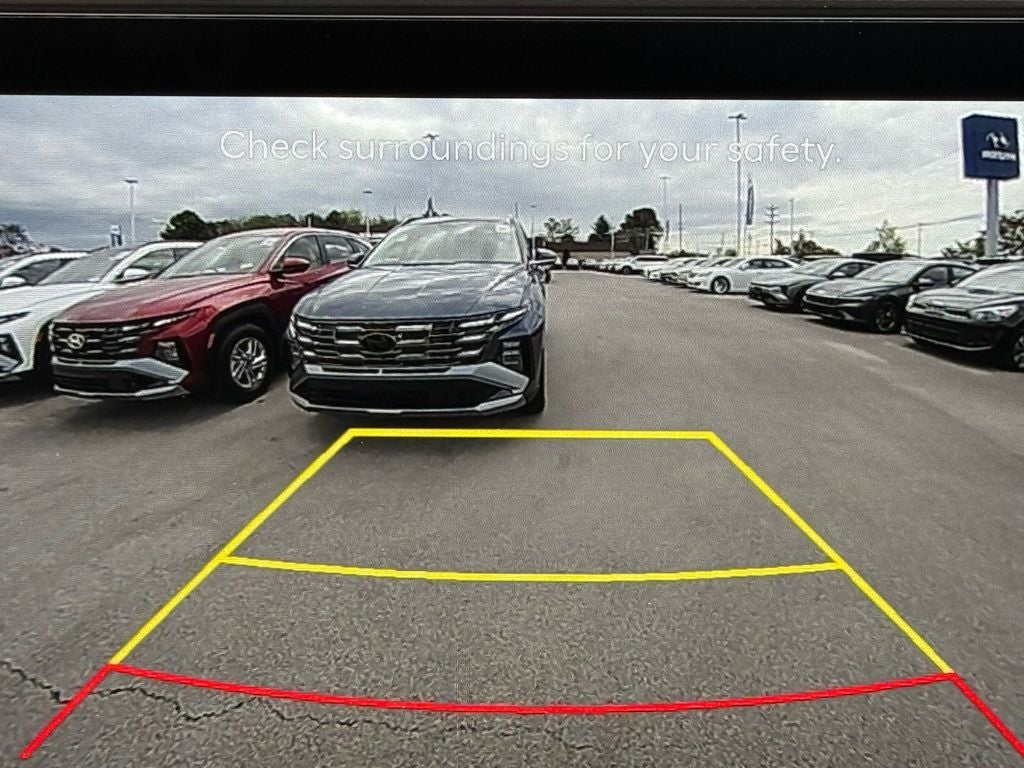 2026 Hyundai TUCSON SE