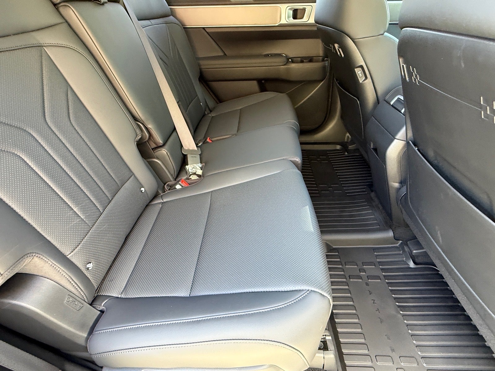 2027 Hyundai SANTA FE SEL