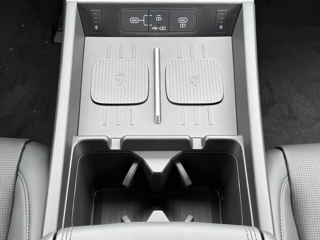 2027 Hyundai SANTA FE Limited 6P