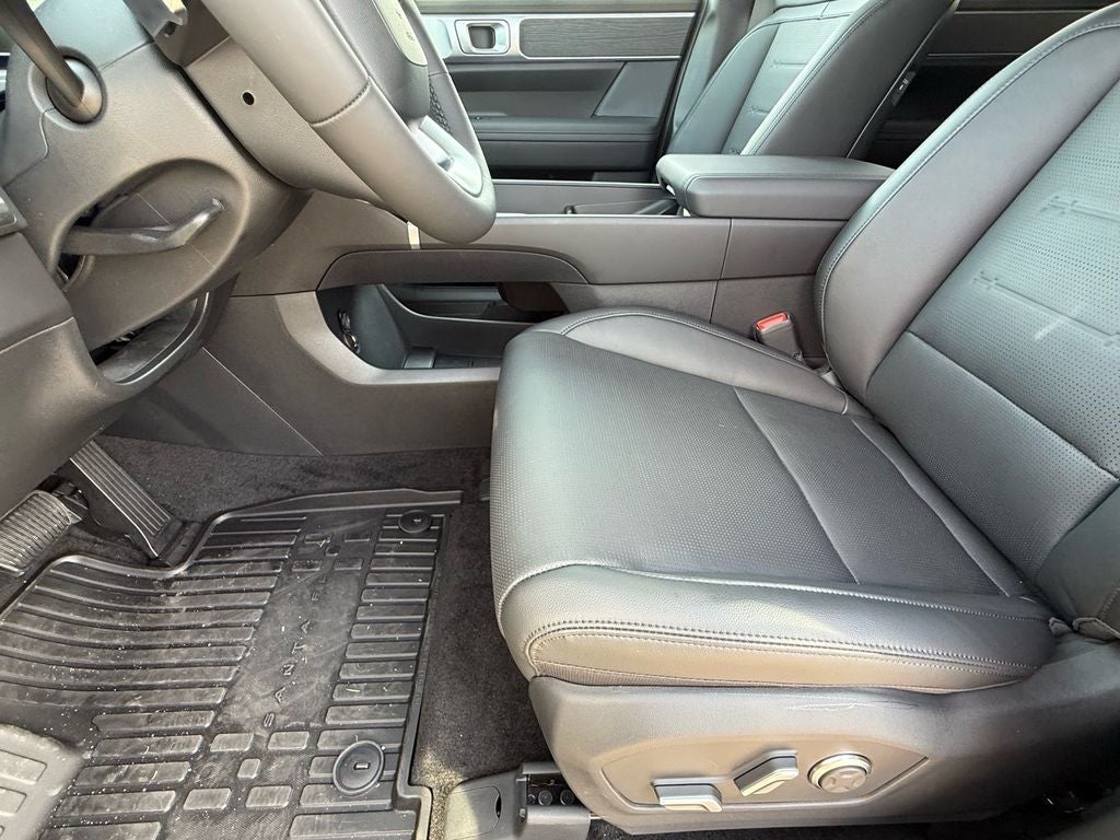 2026 Hyundai SANTA FE Limited 6P