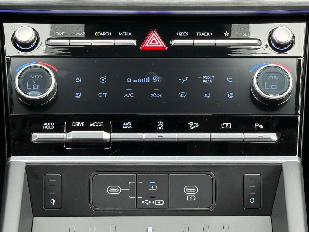 2027 Hyundai SANTA FE Limited 6P