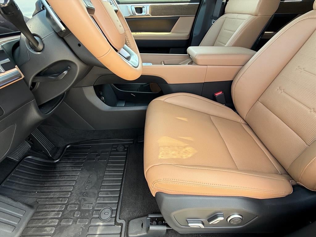 2027 Hyundai SANTA FE Limited 6P