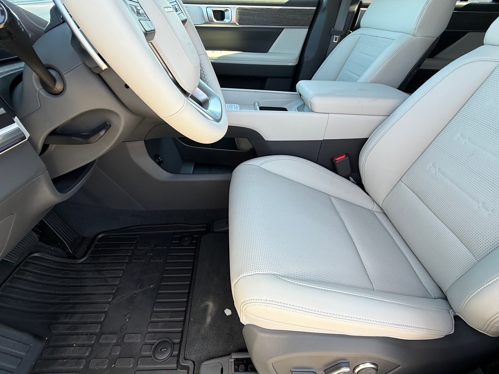 2027 Hyundai SANTA FE Limited 6P