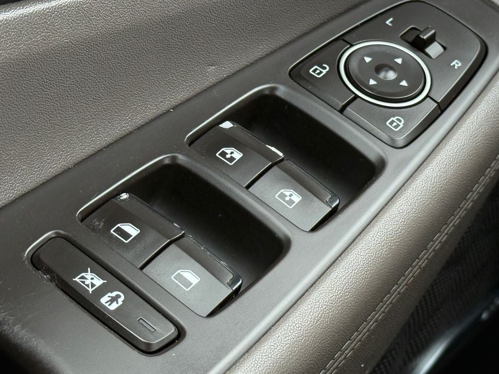 2019 Hyundai SANTA FE SEL Plus