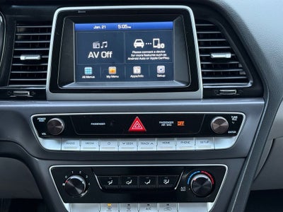 2019 Hyundai SONATA SE