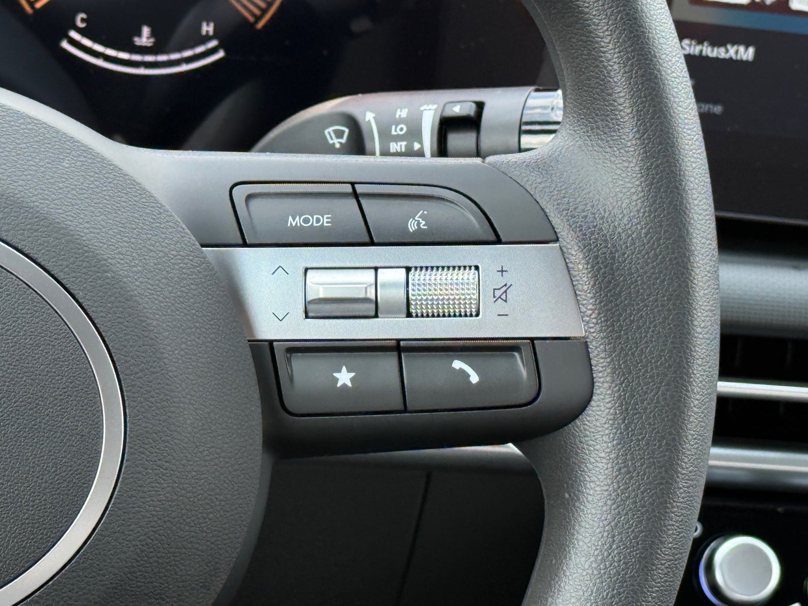 2027 Hyundai SANTA CRUZ SE