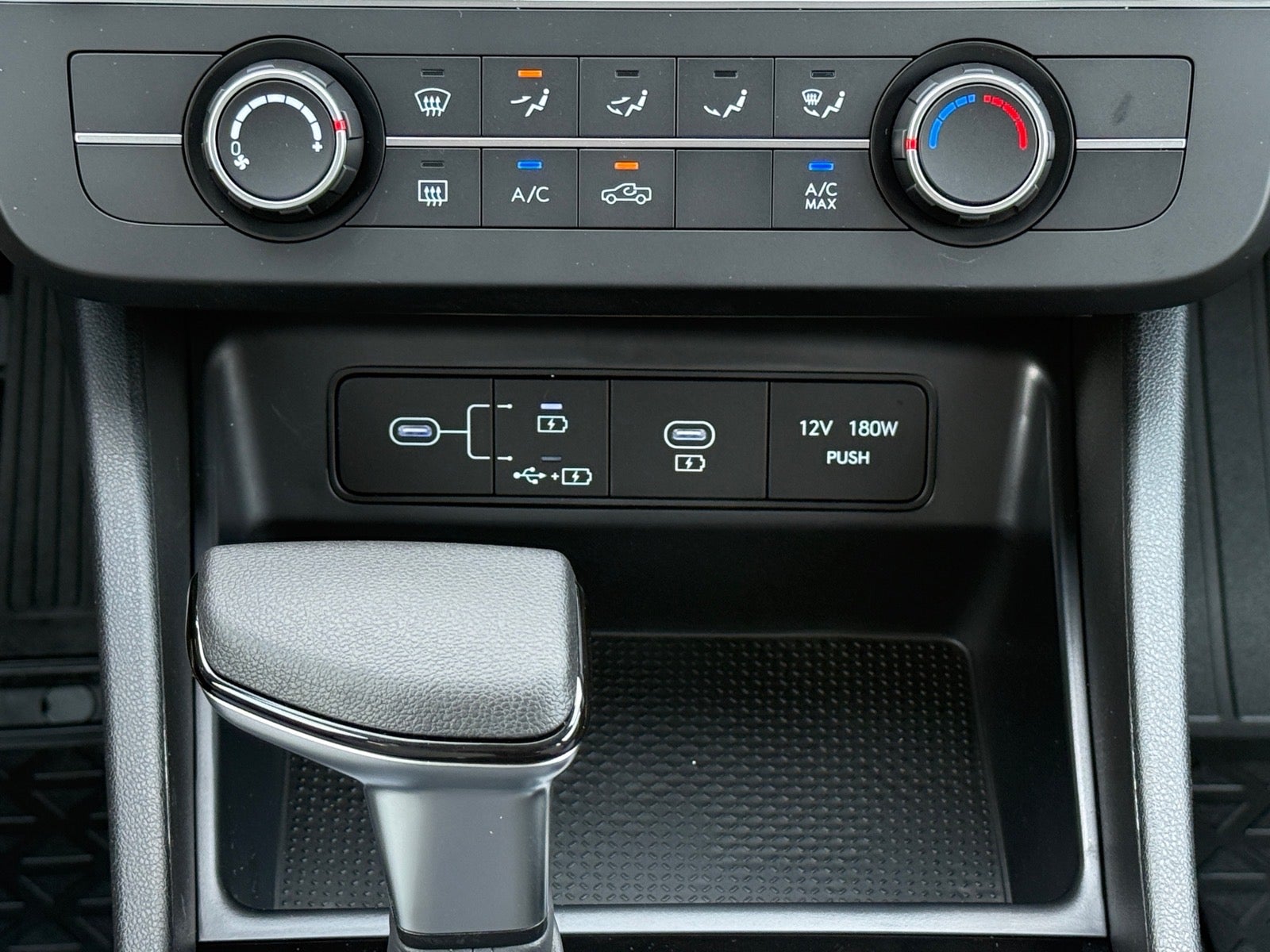 2027 Hyundai SANTA CRUZ SE