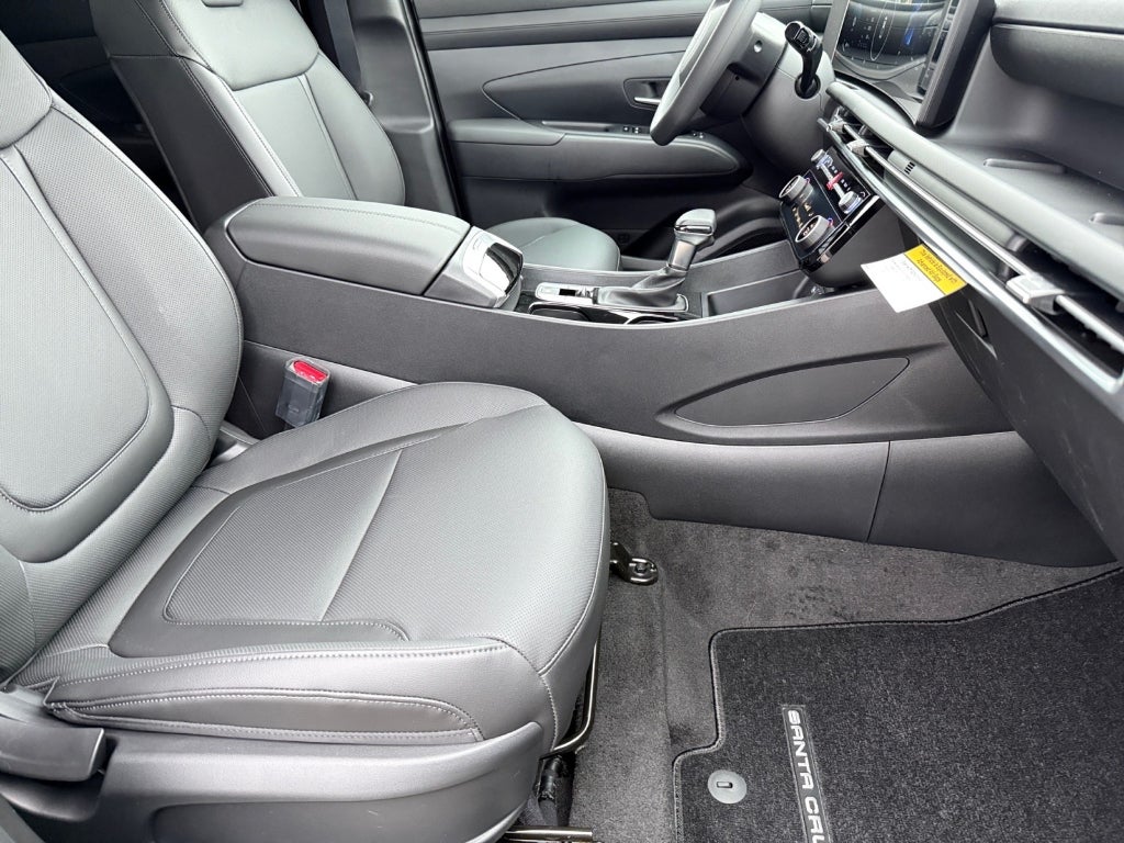 2026 Hyundai SANTA CRUZ SEL Activity