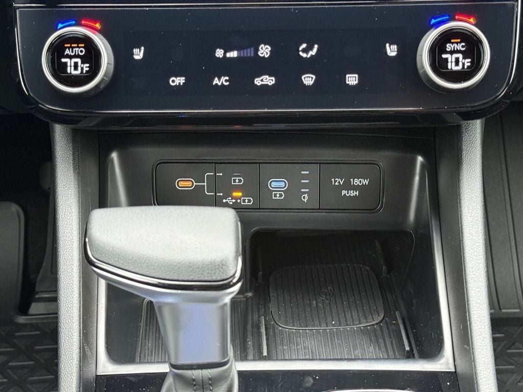 2026 Hyundai SANTA CRUZ SEL Activity