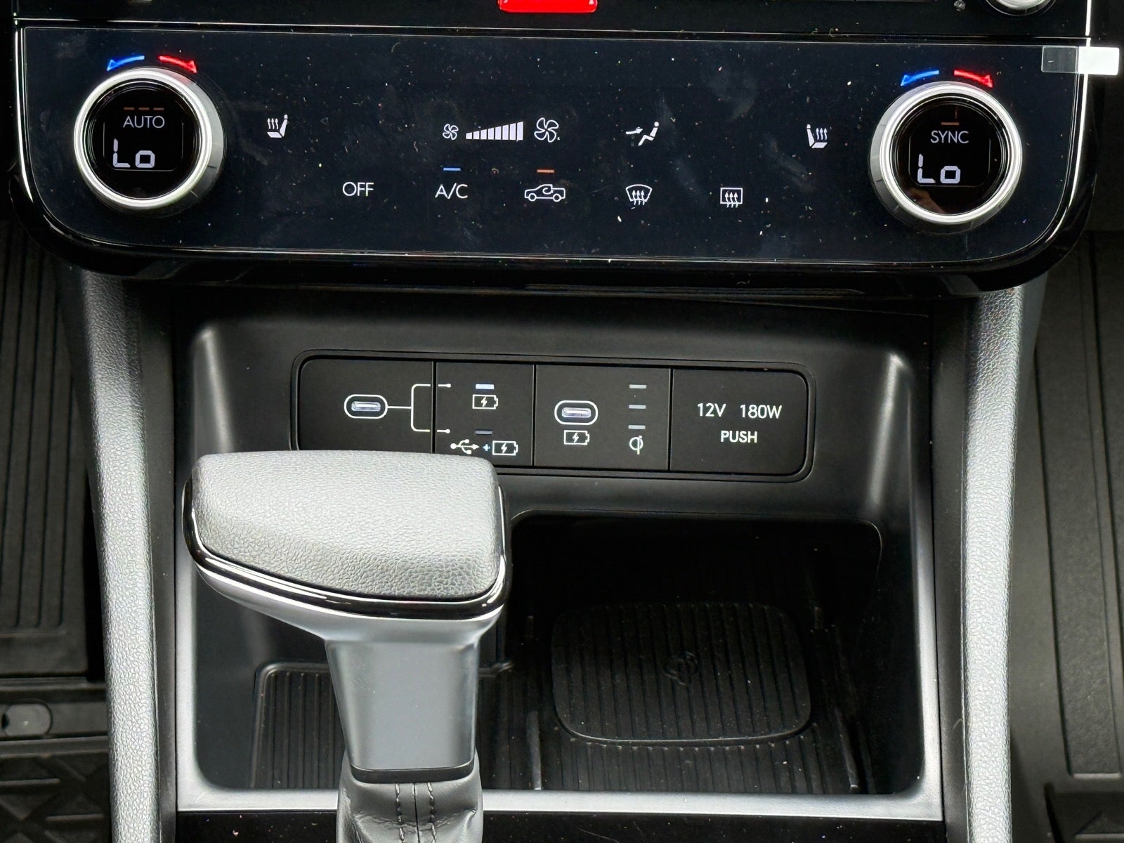 2027 Hyundai SANTA CRUZ SEL Activity