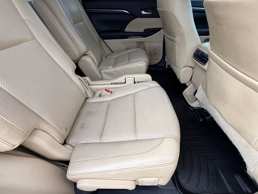 2015 Toyota Highlander Limited Platinum