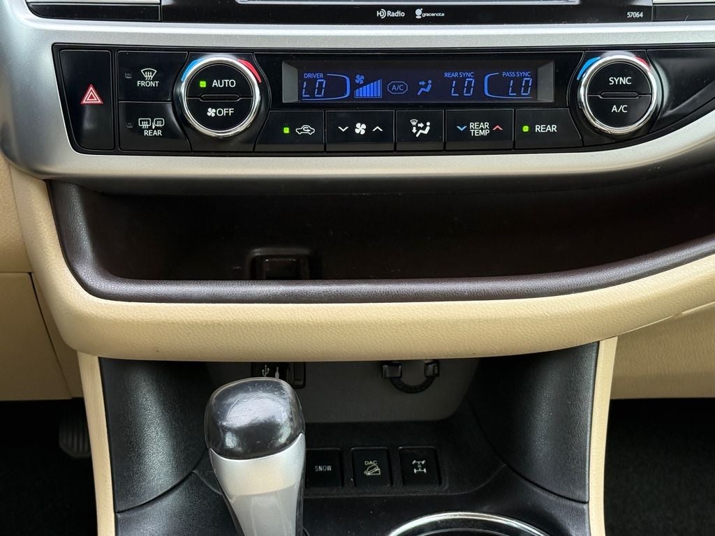 2015 Toyota Highlander Limited Platinum